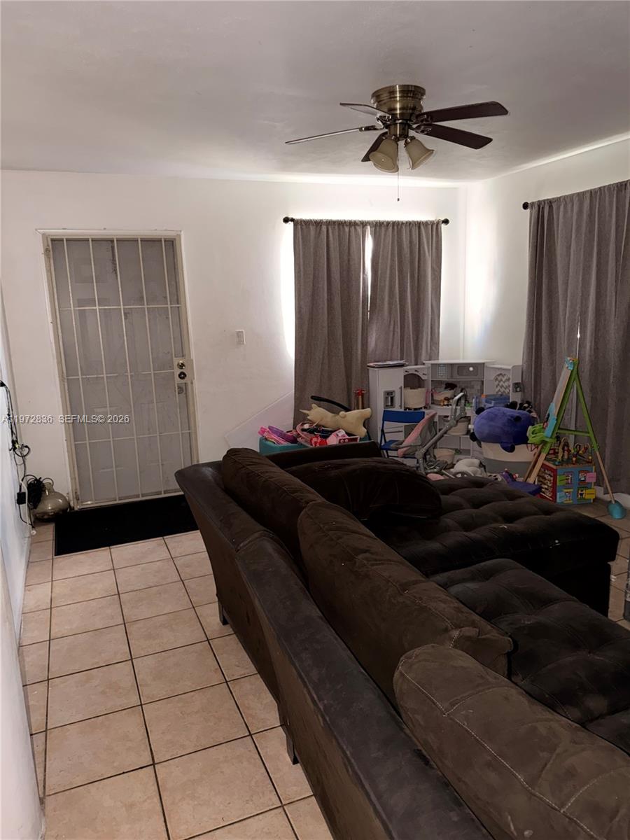 HERITAGE HOMES - Residential