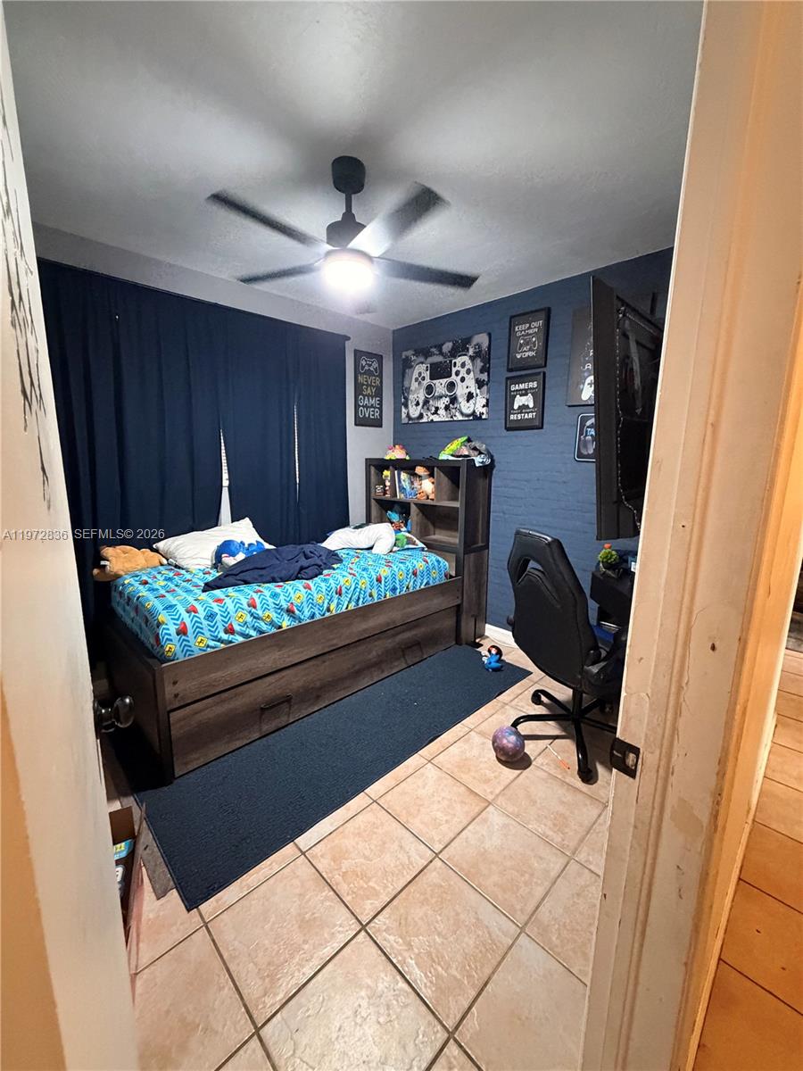 HERITAGE HOMES - Residential