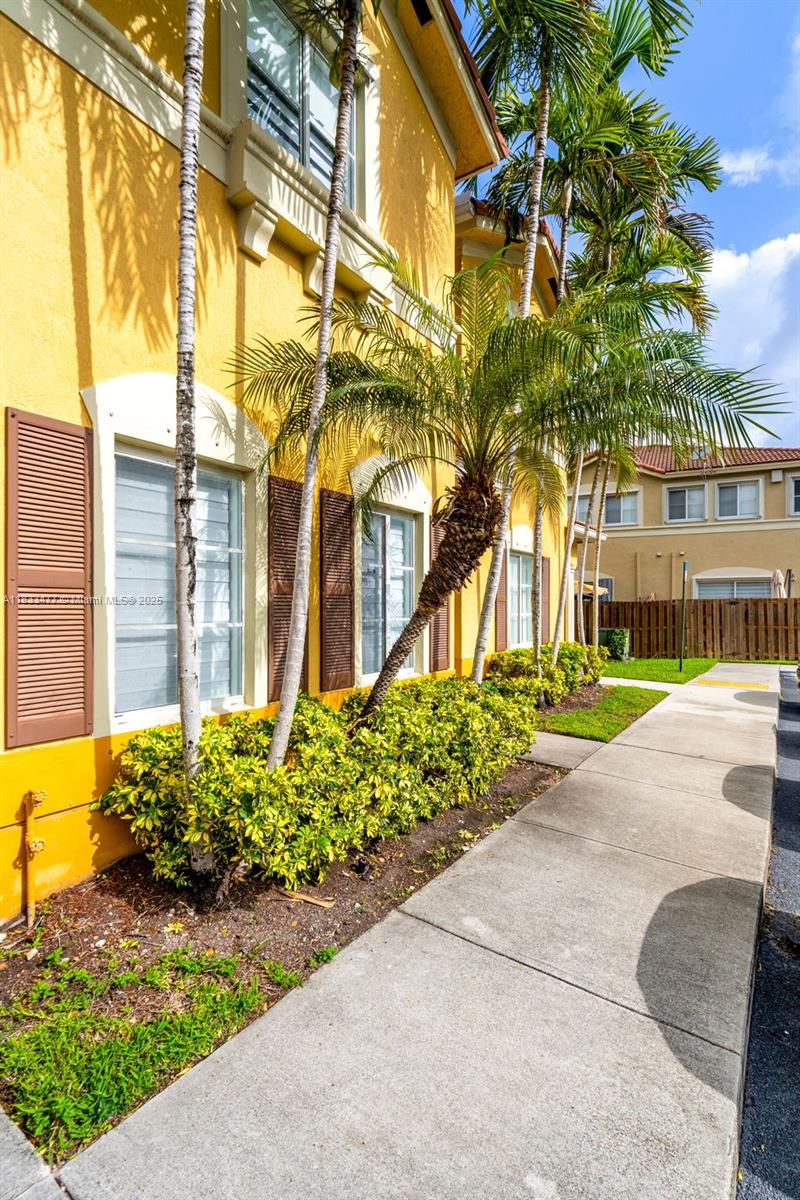 8242 NW 107th Ct 7-12