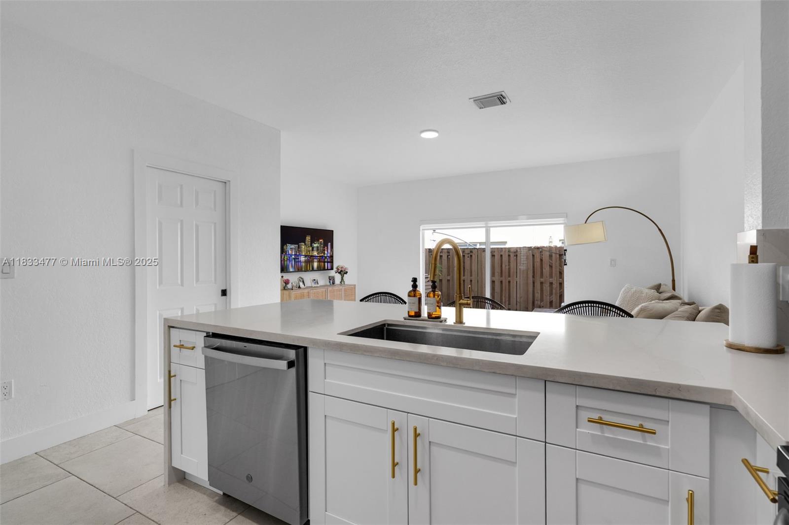 8242 NW 107th Ct 7-12