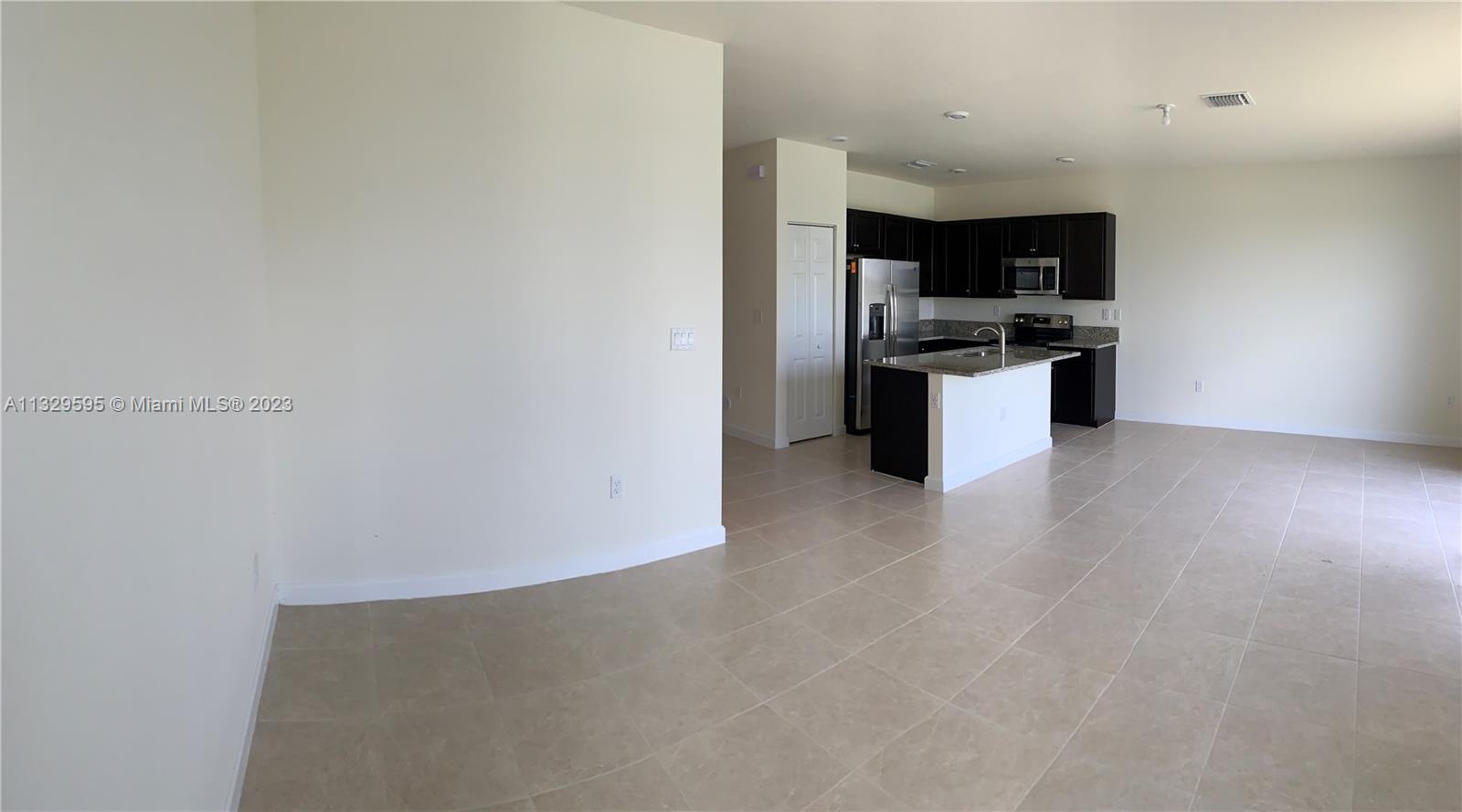 AQUABELLA SECTION ONE - Residential