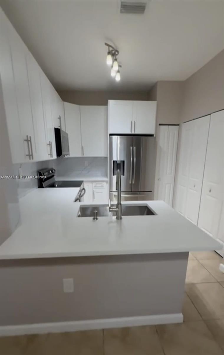 EDC ASSOCIATES PLAT - Residential