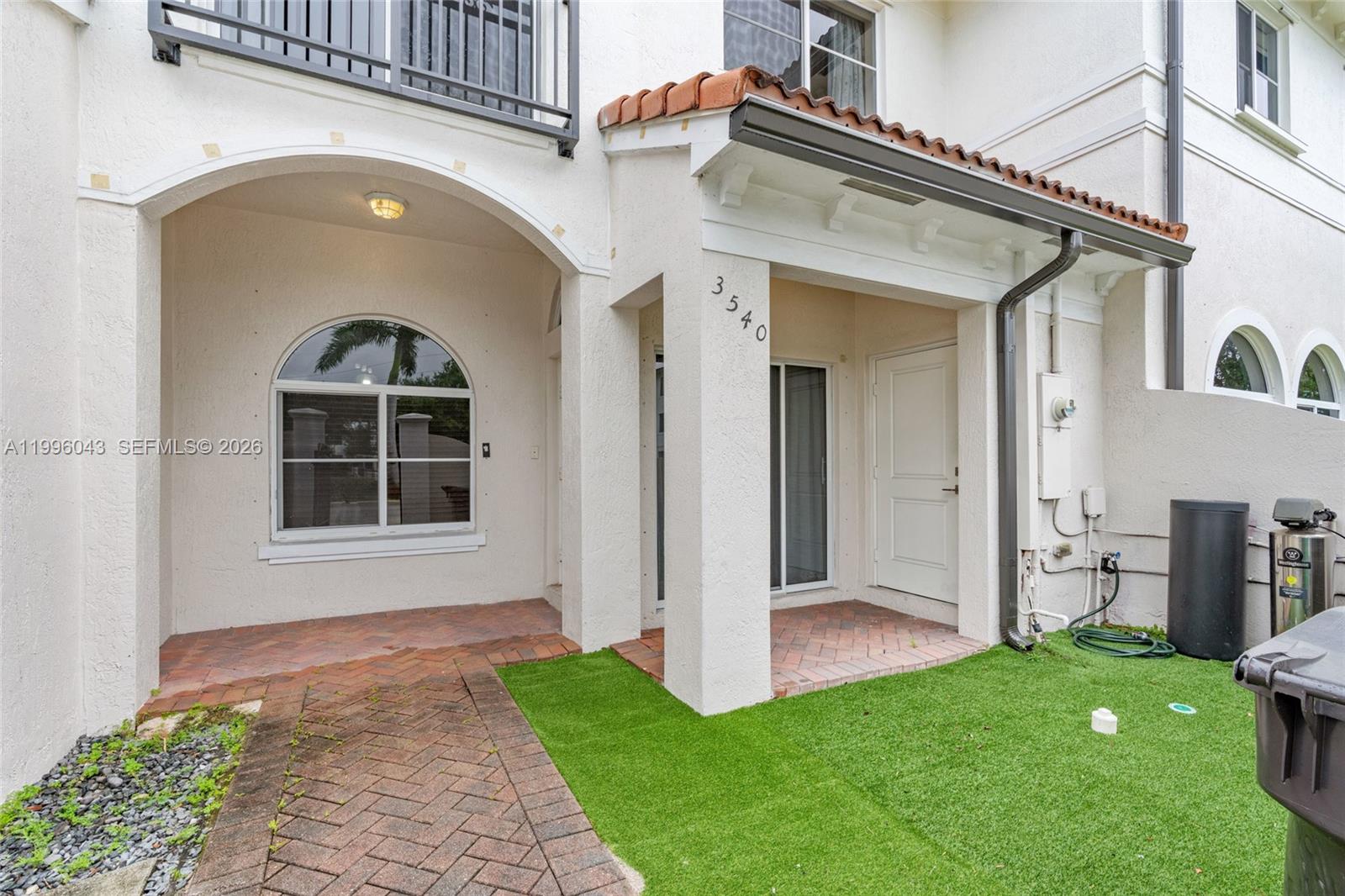 3540 NW 30th Pl