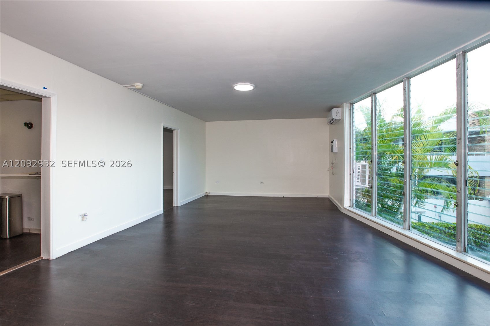 10178 Collins Ave 202