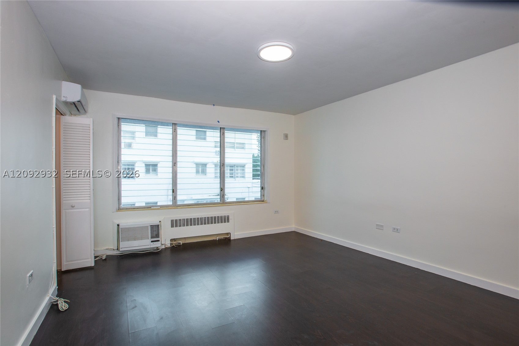 10178 Collins Ave 202