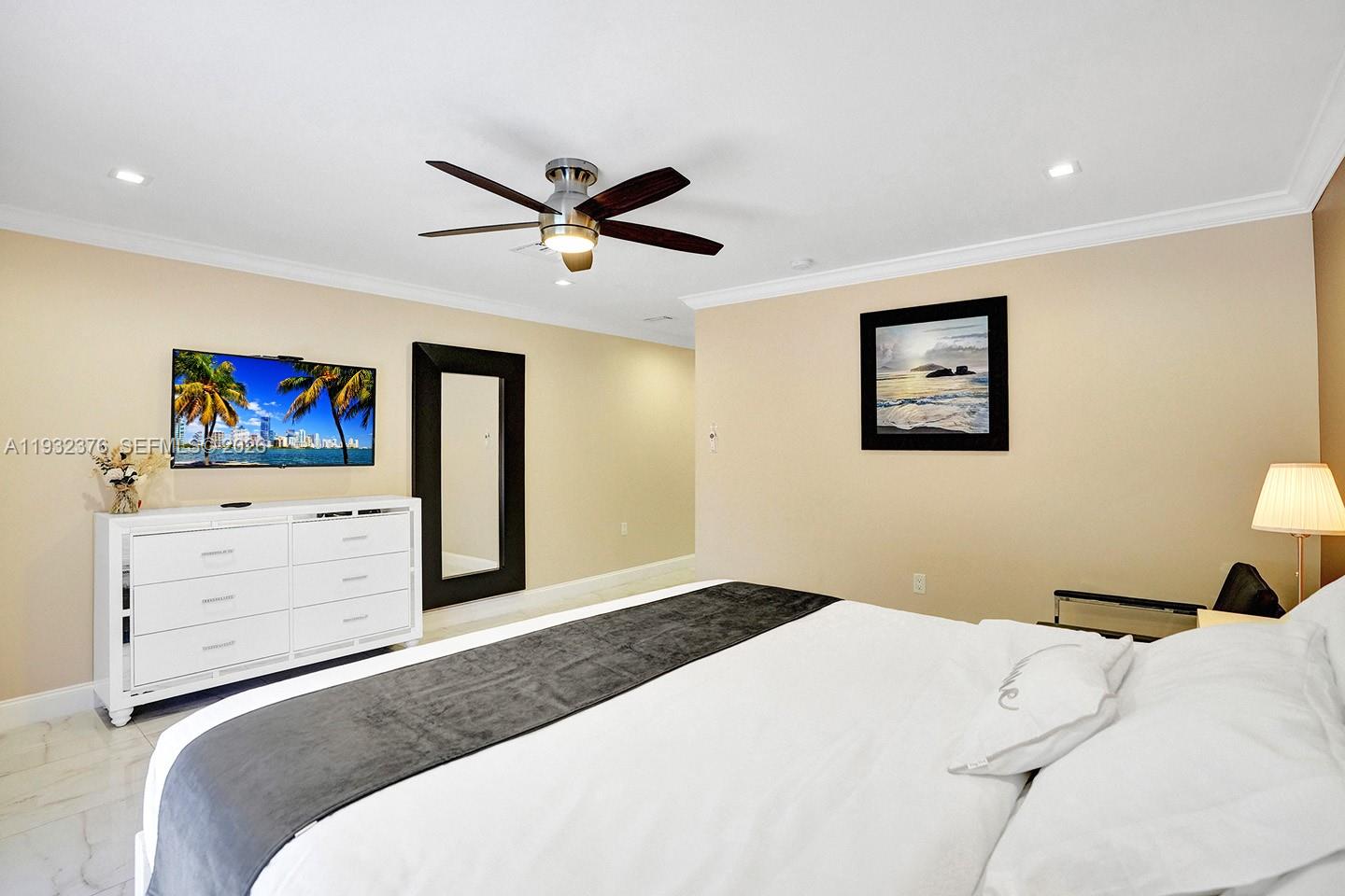 SUNNY ACRES - Residential