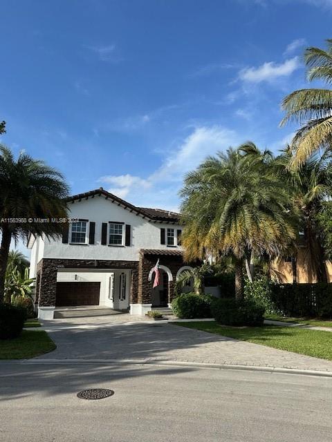 Property for Sale at 16935 Sw 91st Lane Cir Cir, Miami, Broward County, Florida - Bedrooms: 5 
Bathrooms: 5  - $1,100,000