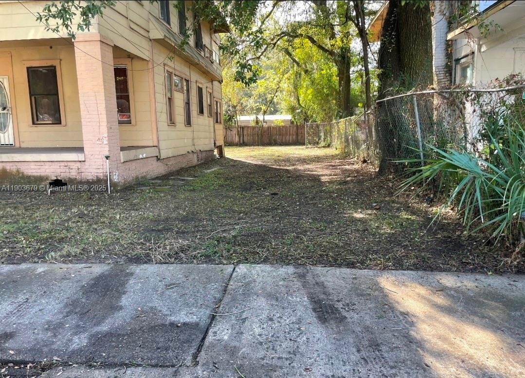 LINDSLEYS S/D - Residential