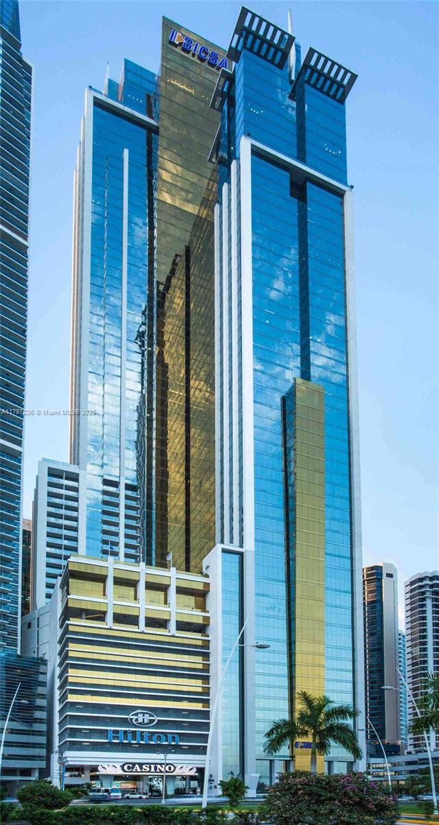 Torre Bicsa Financial Avenida Balboa y Calle Aquilino de la Guardia 4108