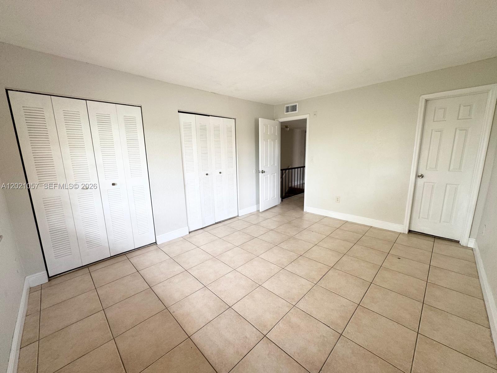 COURTYARDS AT KENDALL CON - Residential