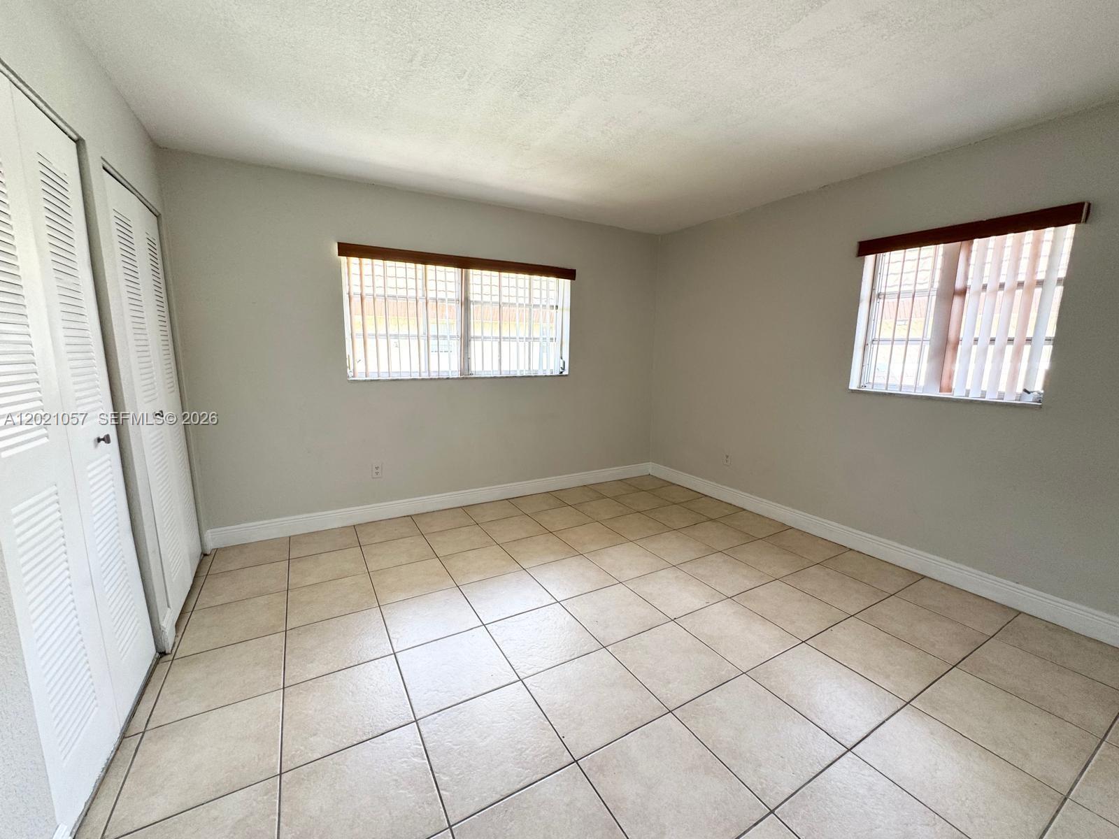 COURTYARDS AT KENDALL CON - Residential