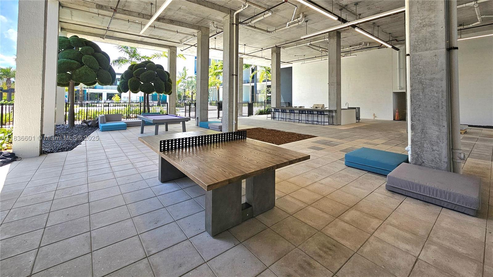 Pixl - Residential Lease