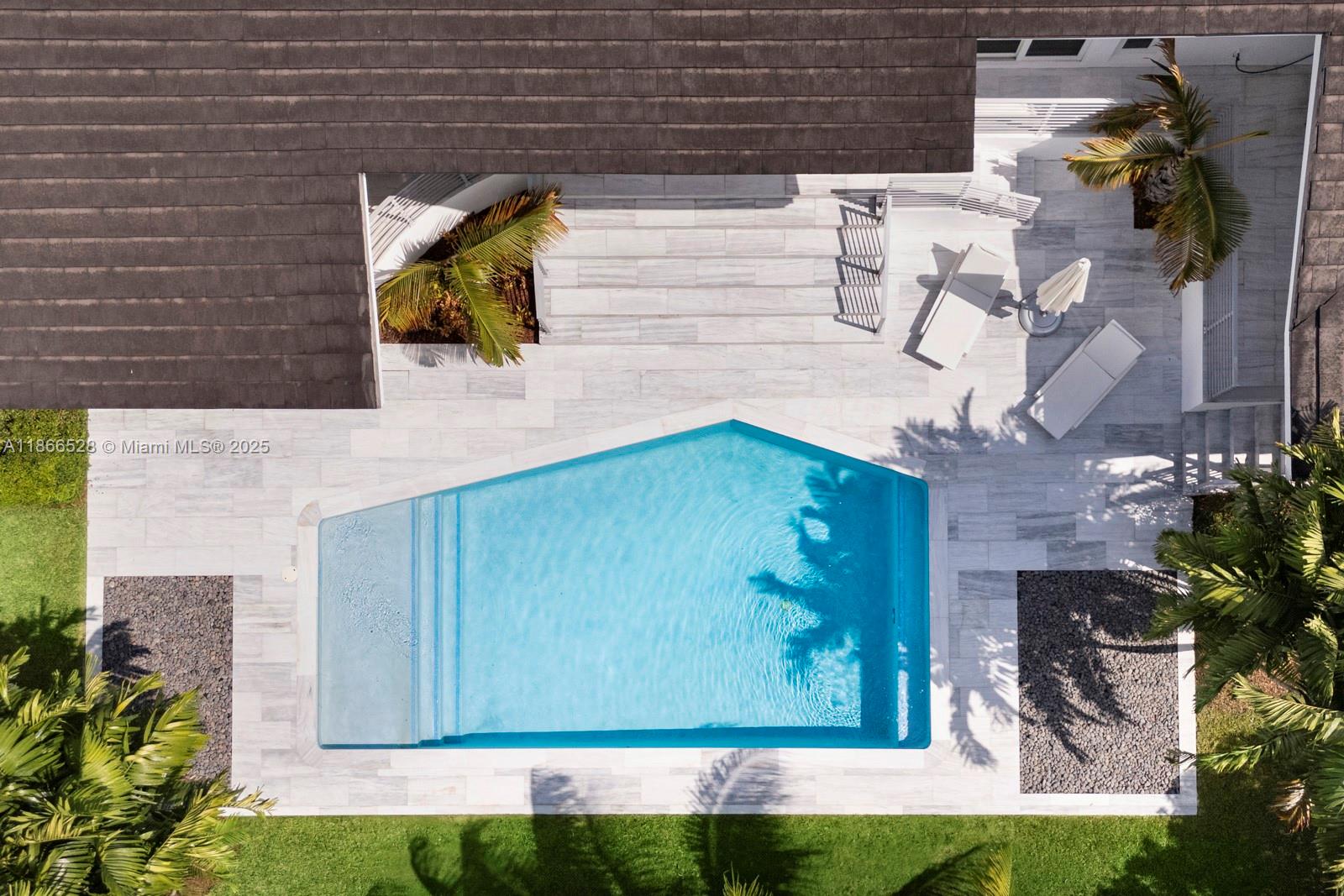 PINE BAY ESTATES SEC 1 - Residential