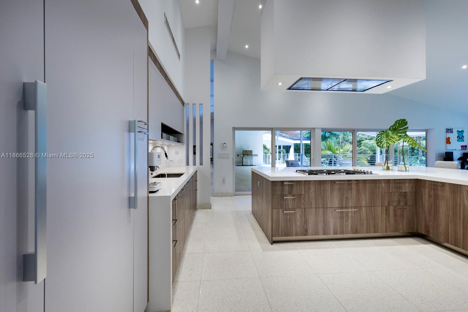 PINE BAY ESTATES SEC 1 - Residential