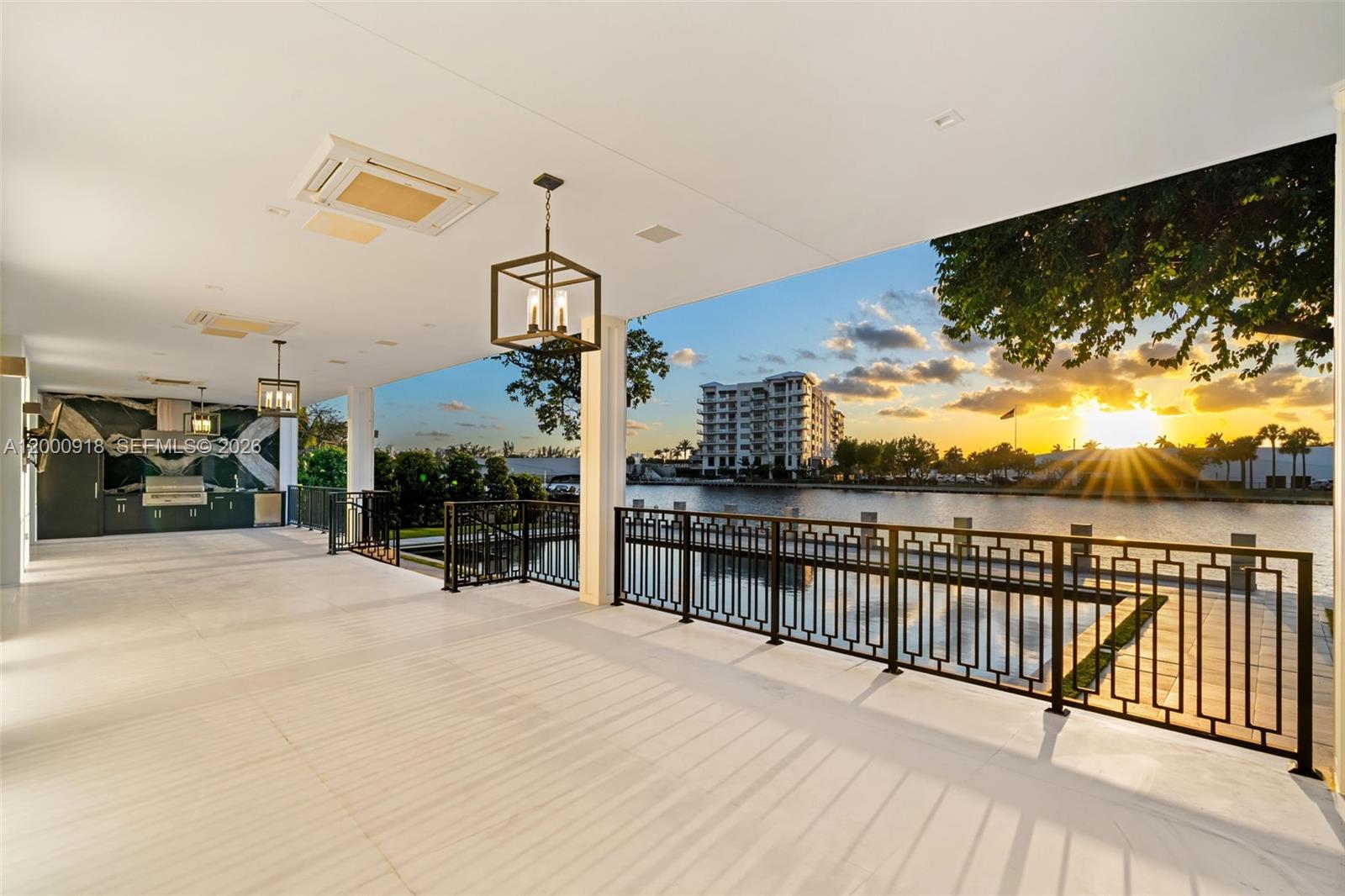 BEACH WAY HEIGHTS UNIT - Residential