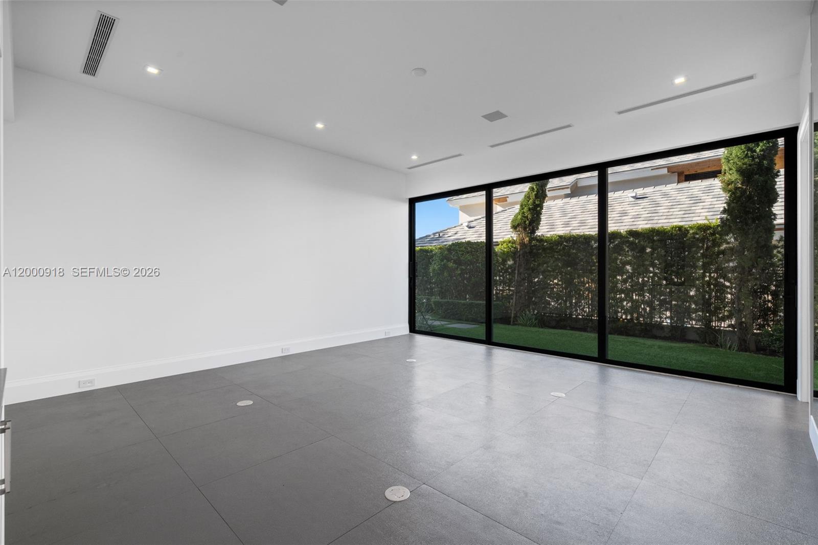 BEACH WAY HEIGHTS UNIT - Residential