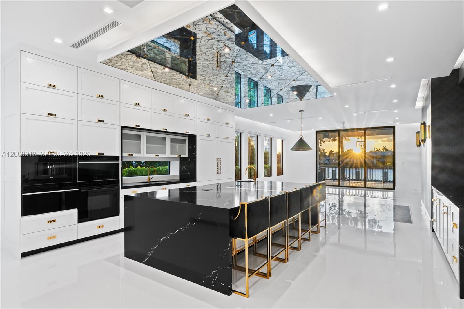 BEACH WAY HEIGHTS UNIT - Residential