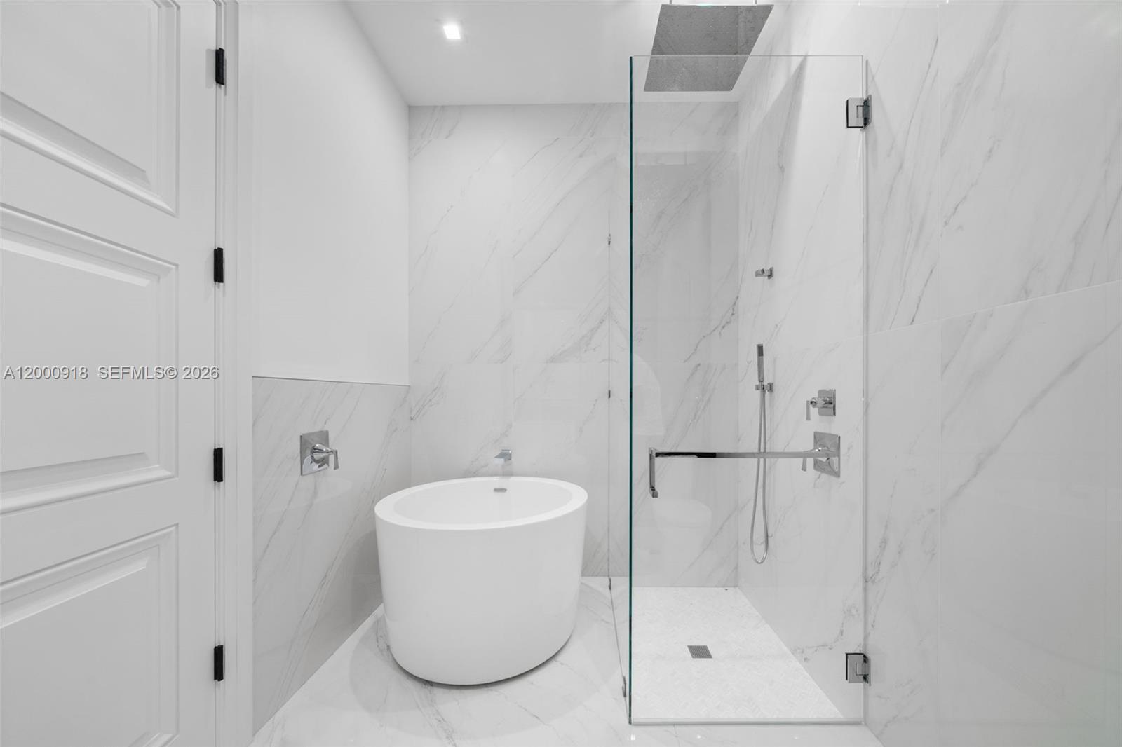 BEACH WAY HEIGHTS UNIT - Residential
