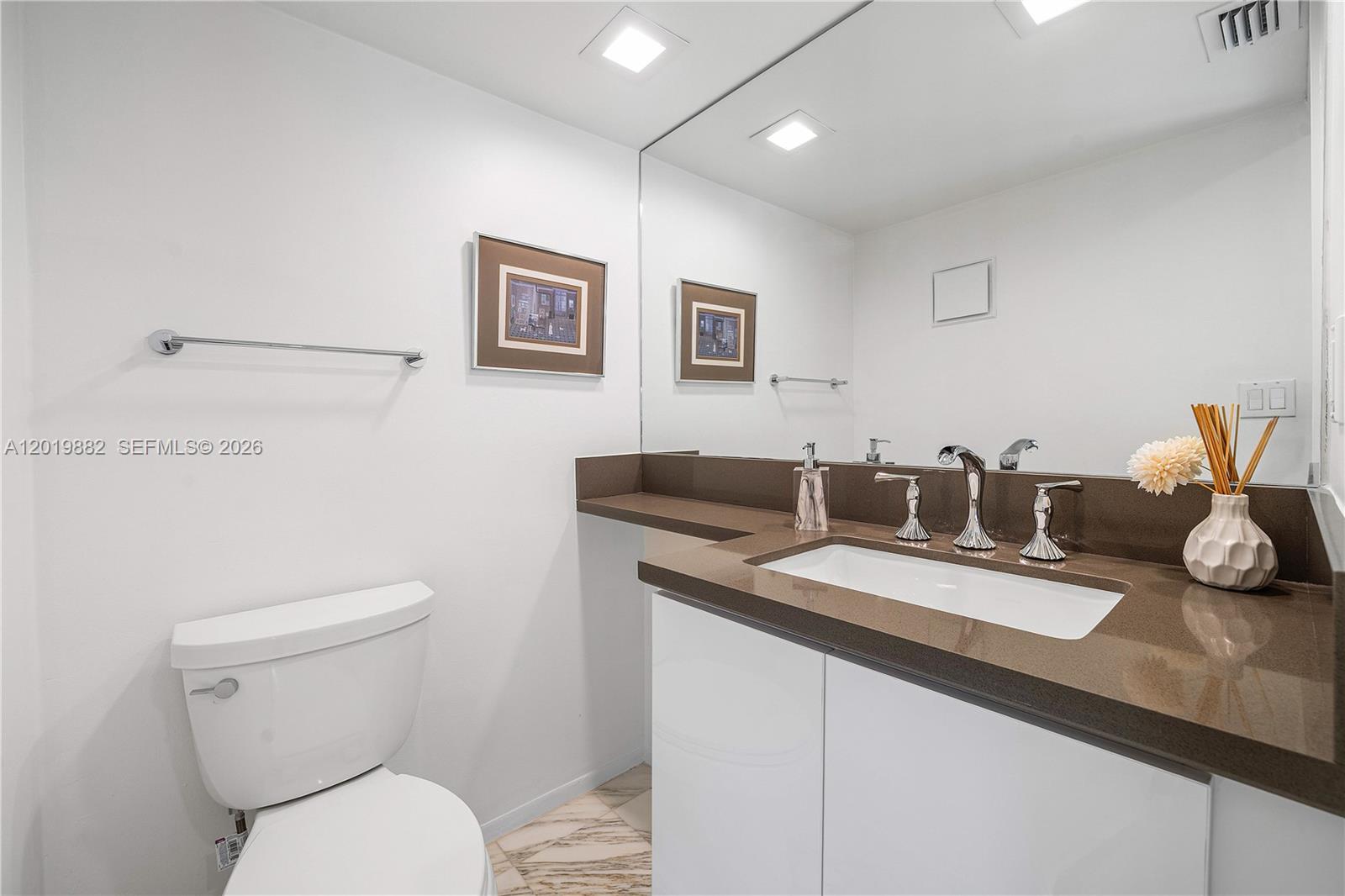 HOLLYWOOD HILLS NORTH SEC - Residential