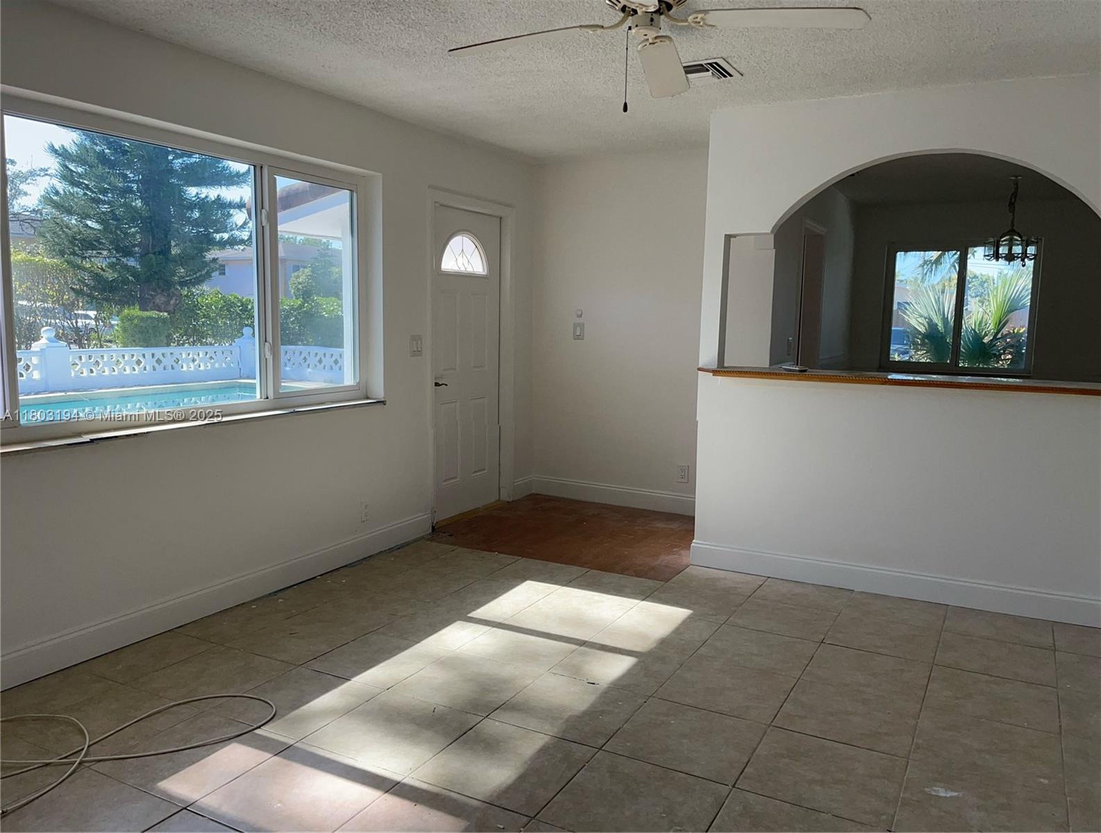 5100 NE 17th Ter