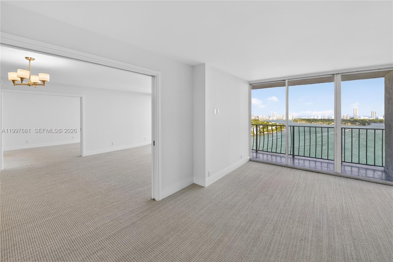 THE GRANDVIEW PALACE COND - Residential