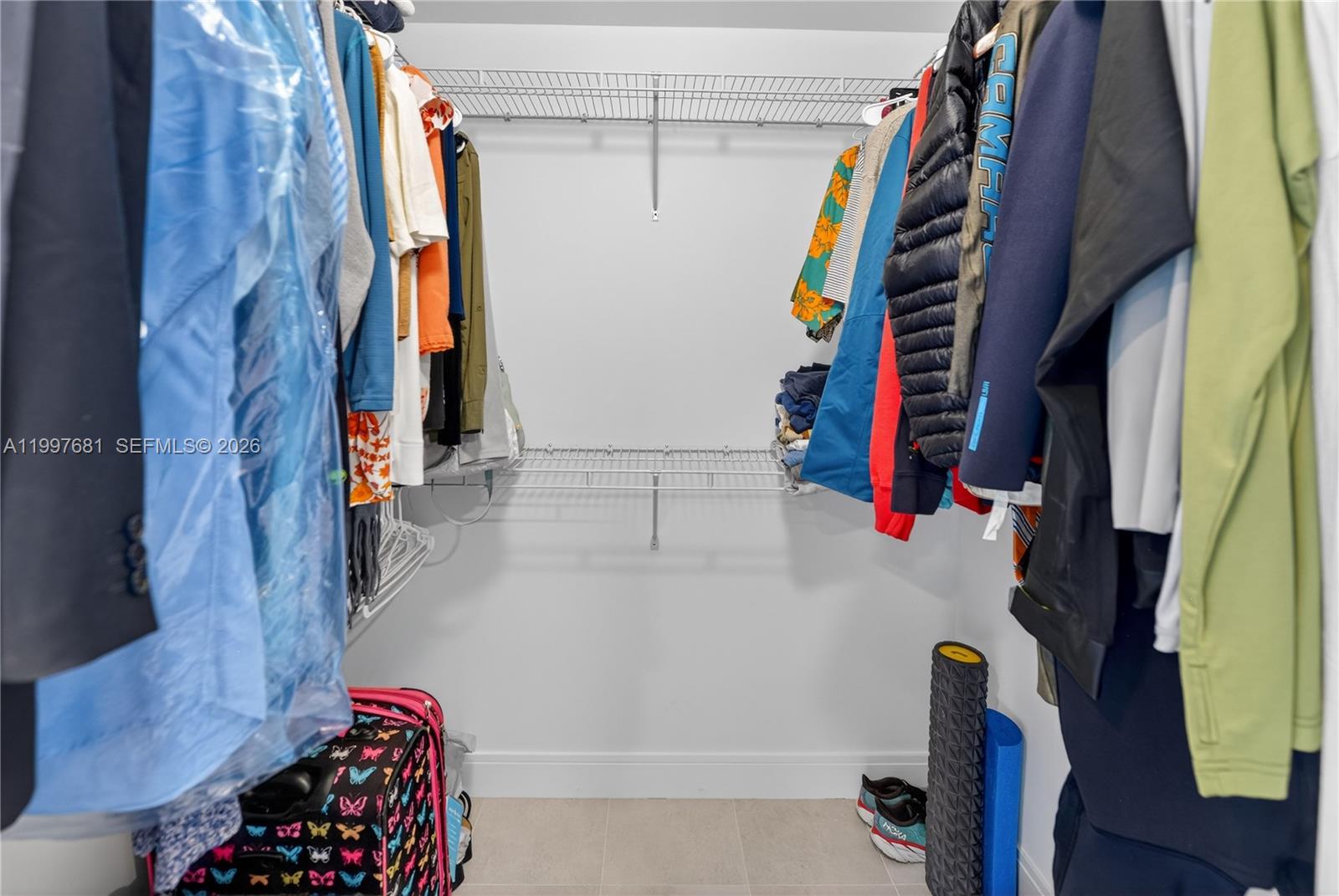 THE GRANDVIEW PALACE COND - Residential