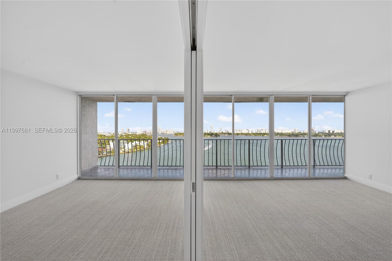 7601 E Treasure Dr 2319