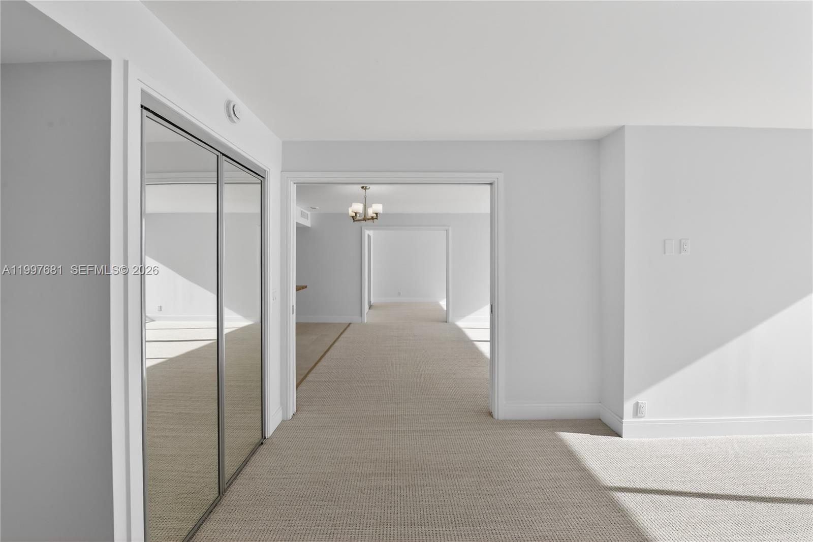 THE GRANDVIEW PALACE COND - Residential