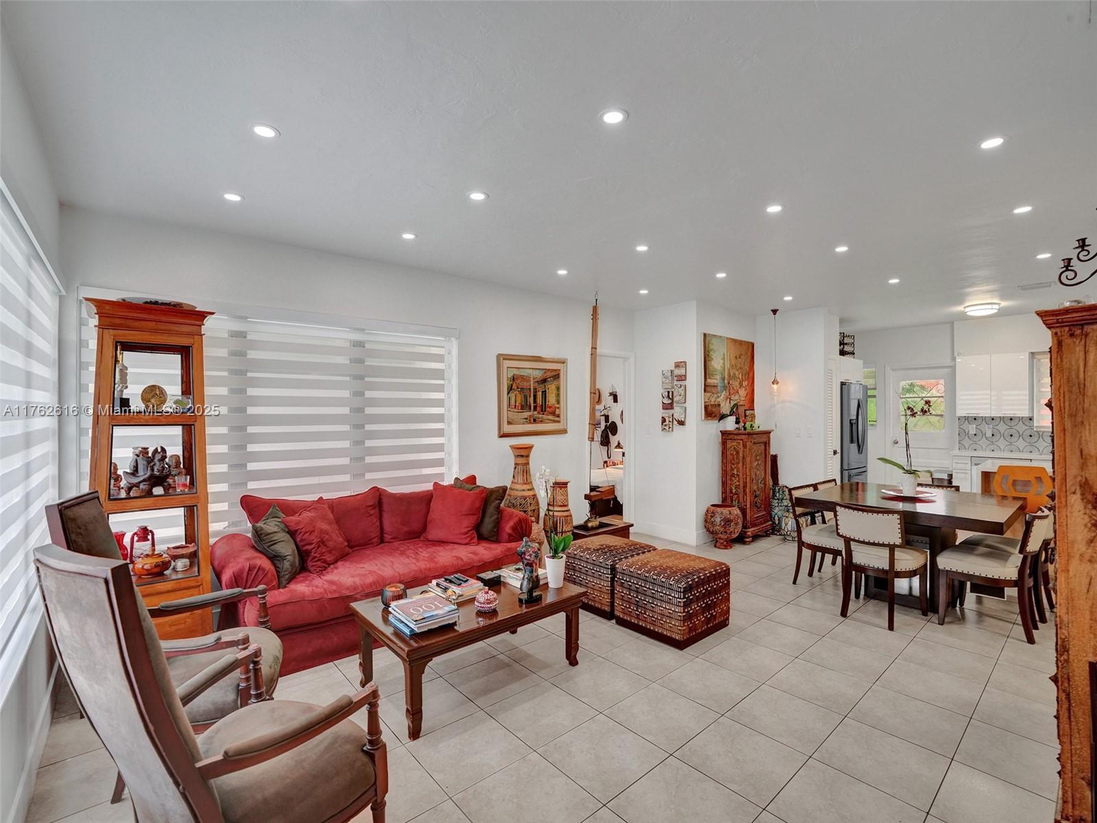 281 NE 112th St
