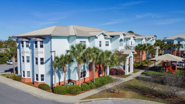 2210 HAMMOCK SQUARE DR UNIT 306, LYNN HAVEN, FL 32444 - Image c394e736cffebcf6d53be6187a6a99e1/3744135565