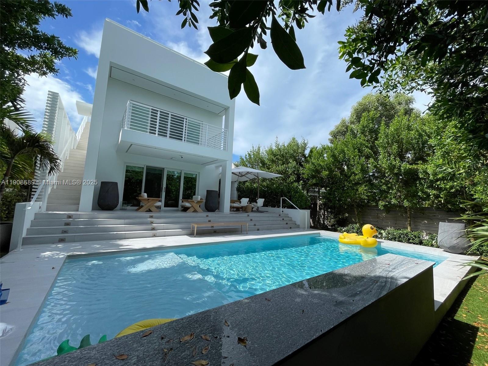 OCEANSIDE SEC ISLE OF NOR - Residential Lease