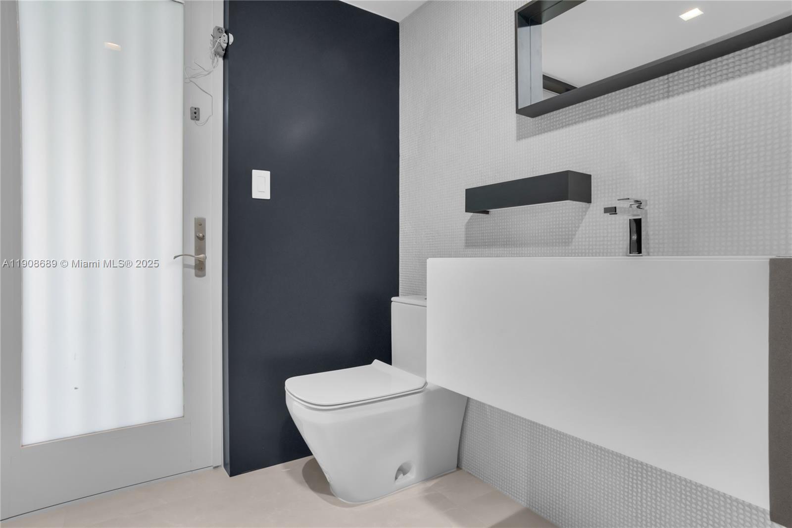 OCEANSIDE SEC ISLE OF NOR - Residential Lease