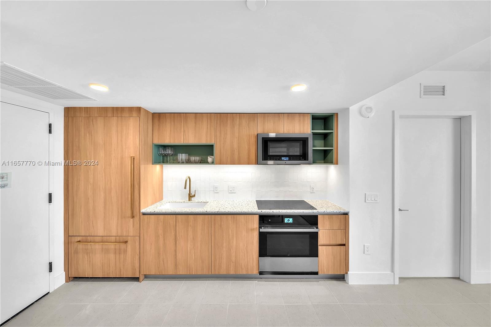 159 NE 6TH STREET CONDO - Residential