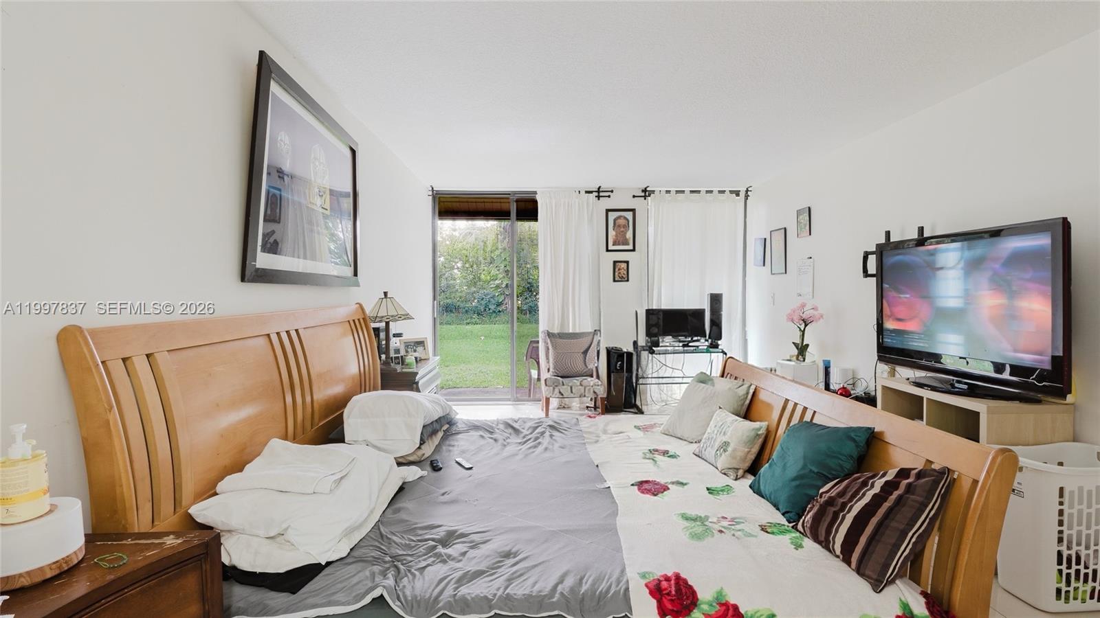 FOUNTAINS OF JACARANDA CO - Residential