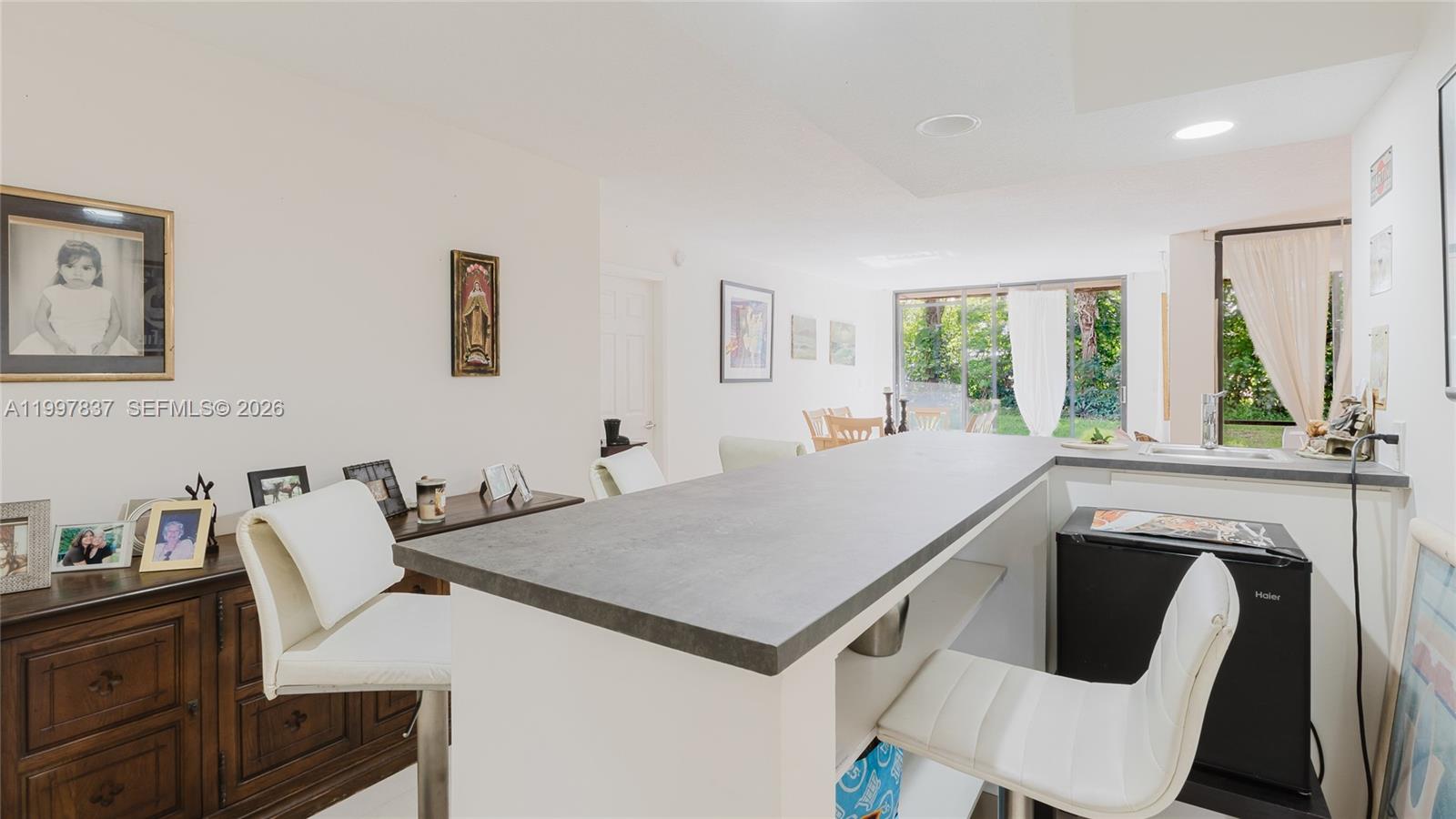 FOUNTAINS OF JACARANDA CO - Residential