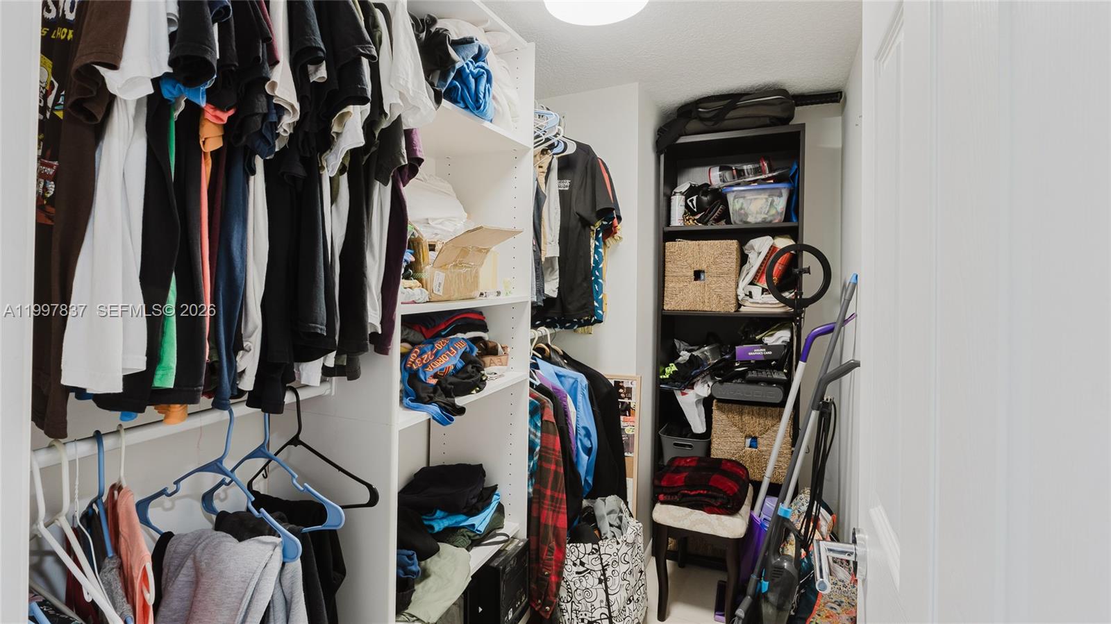 FOUNTAINS OF JACARANDA CO - Residential