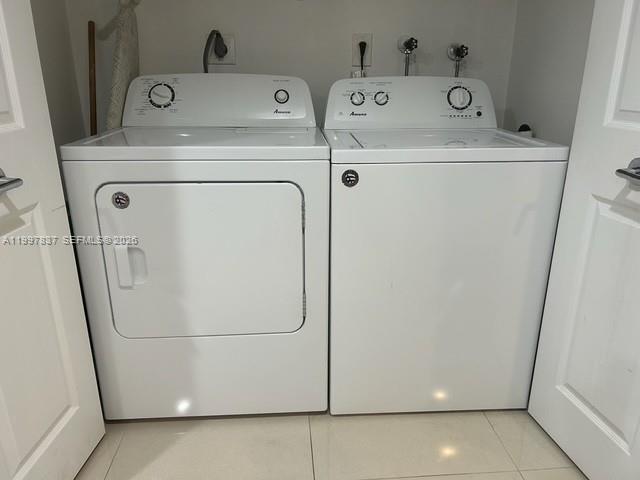 FOUNTAINS OF JACARANDA CO - Residential