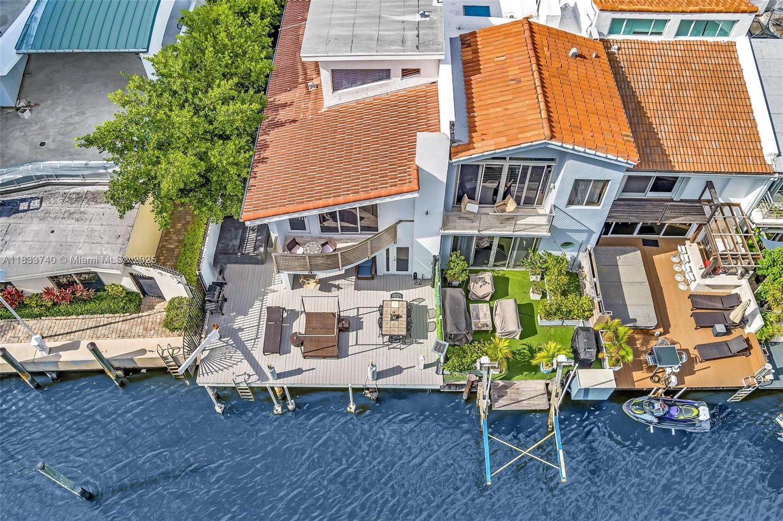 SNUG HARBOR - Residential Lease