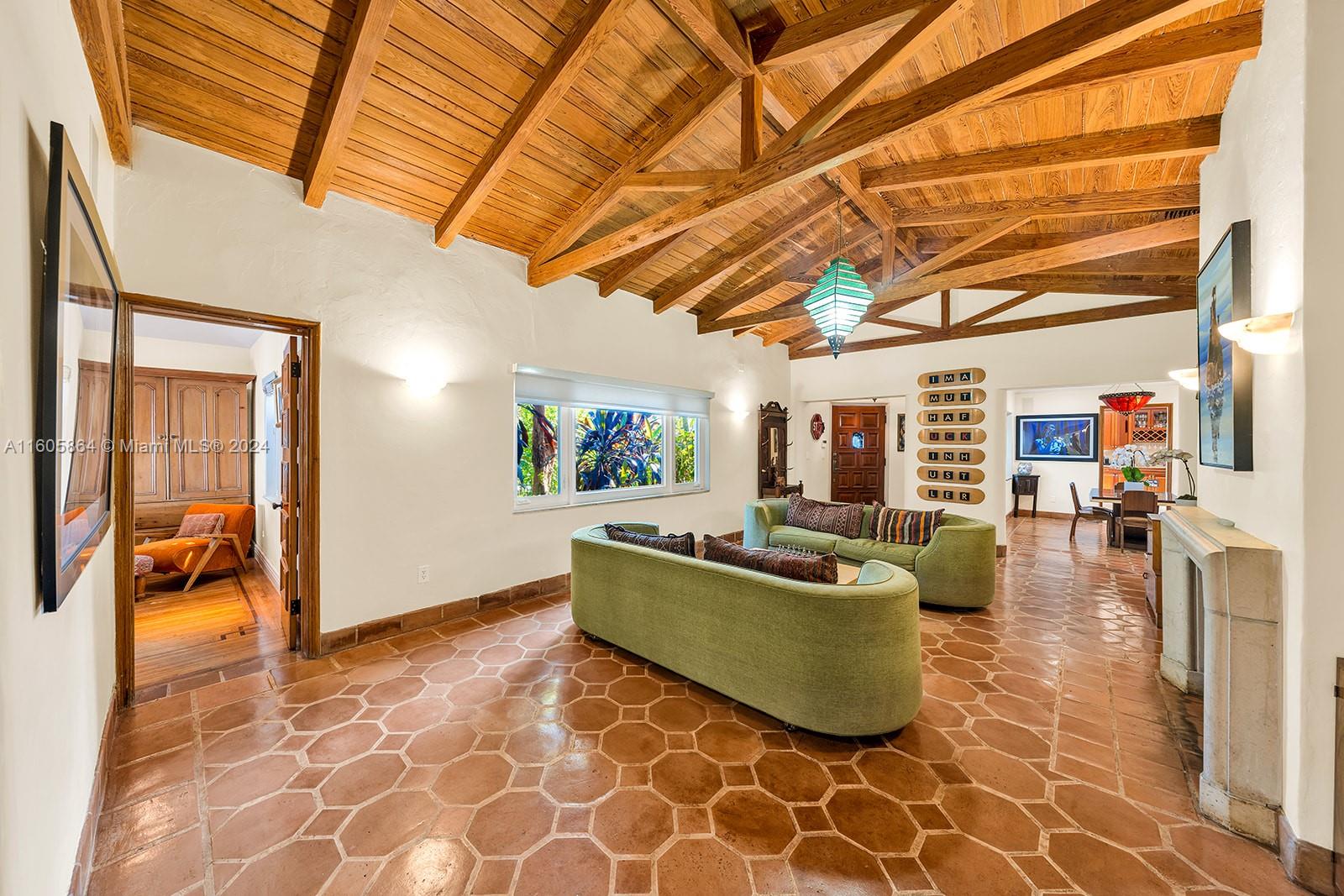 MID GOLF SUB 1ST ADDN - Residential