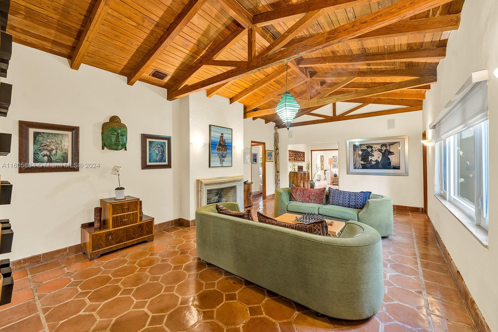 MID GOLF SUB 1ST ADDN - Residential