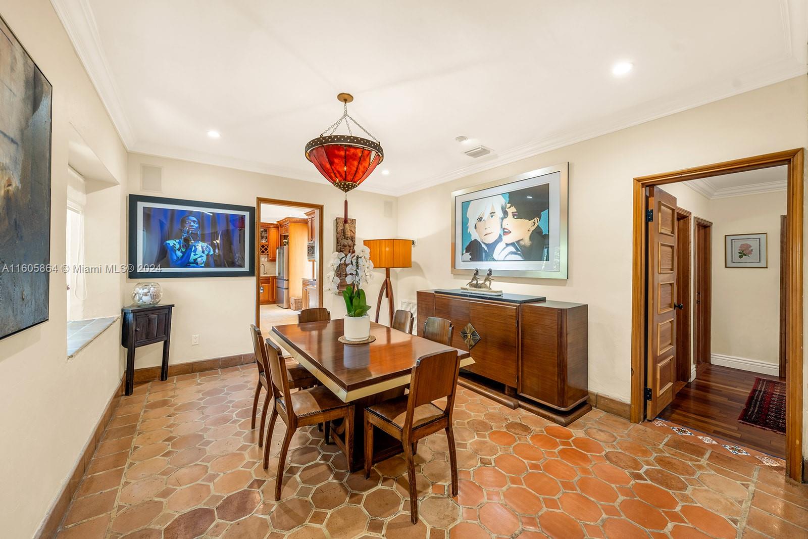 MID GOLF SUB 1ST ADDN - Residential