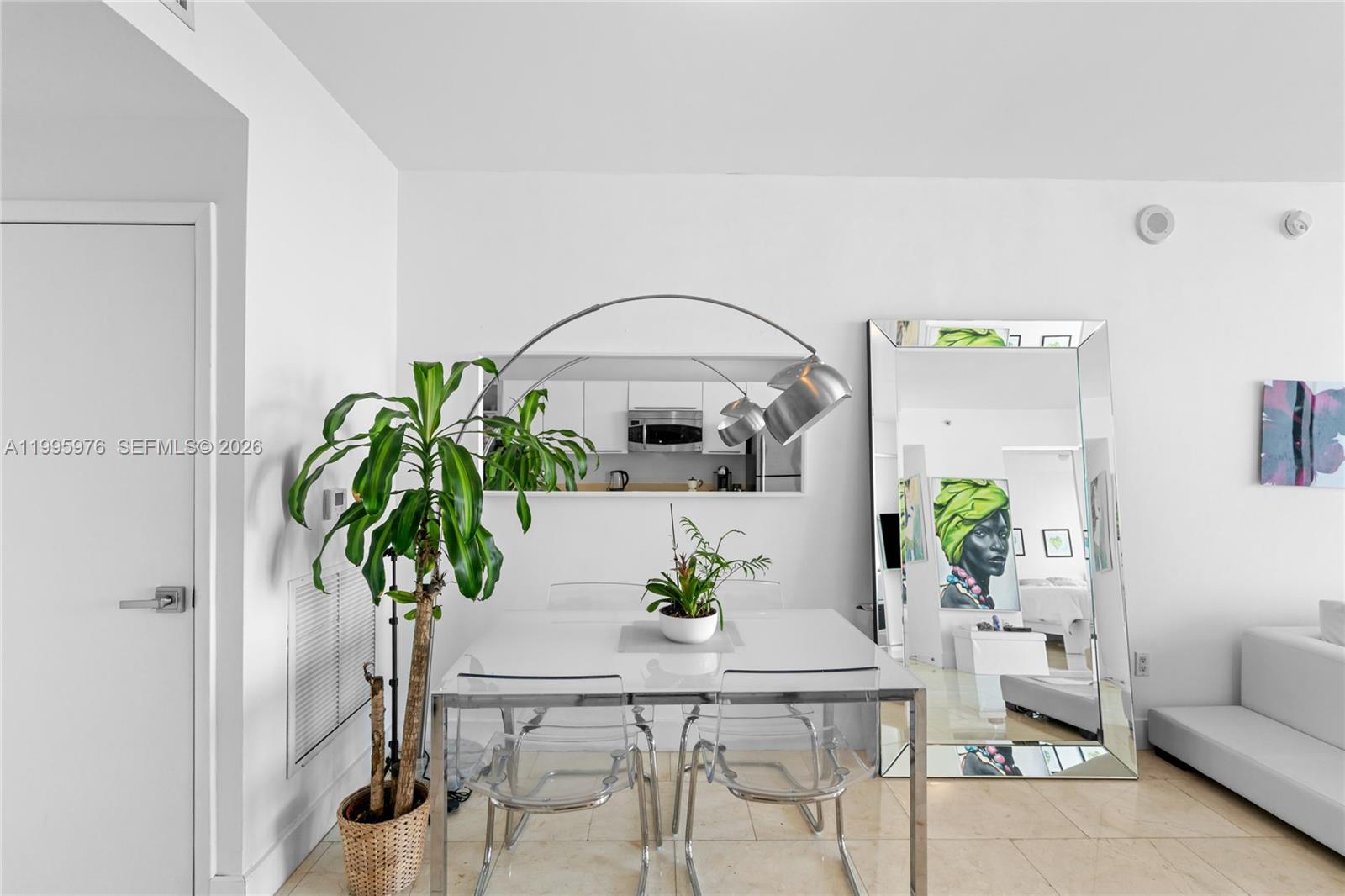 IVY CONDO - Residential Lease