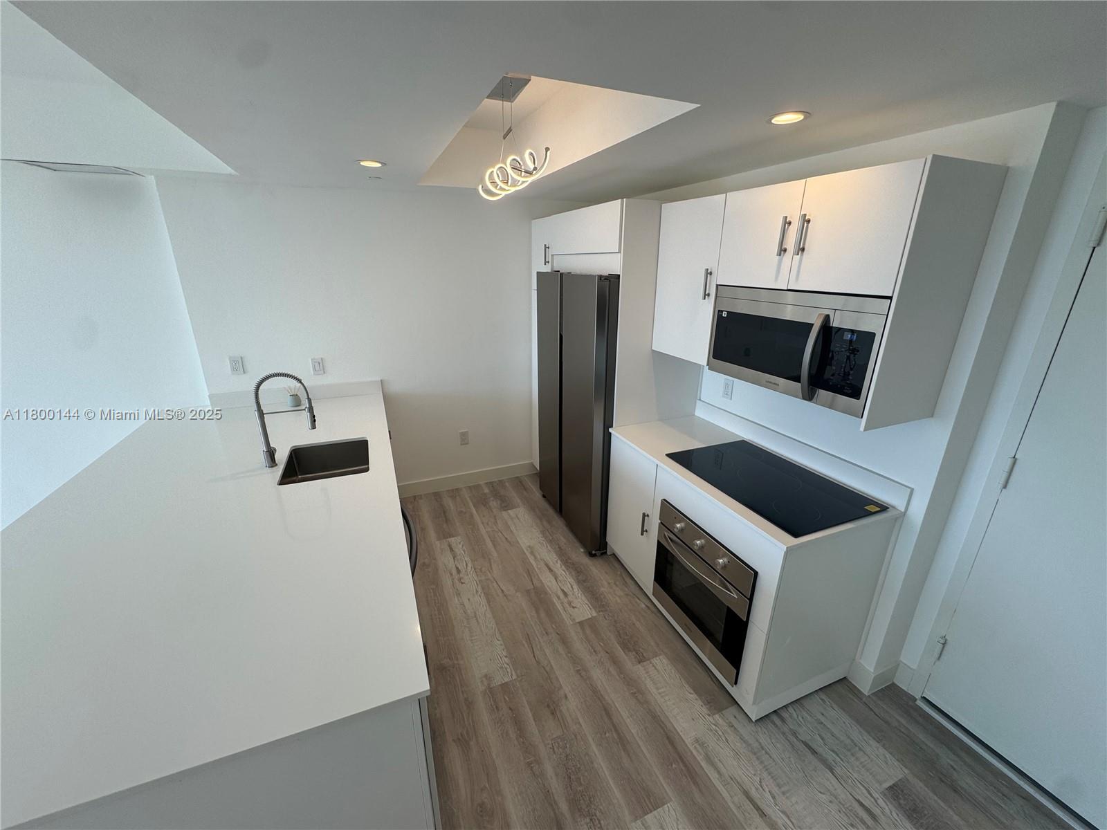 50 Biscayne Blvd 504