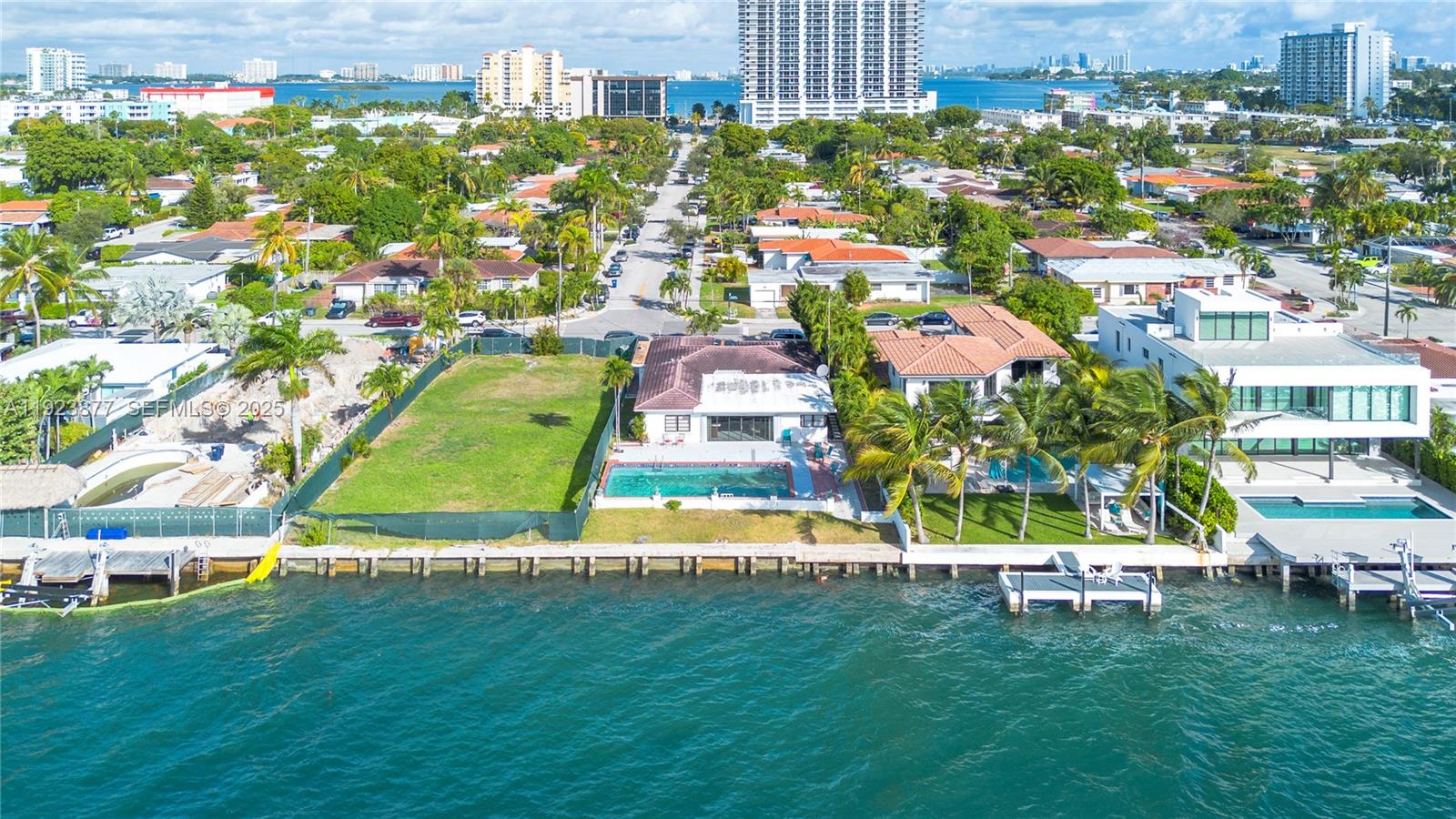 TREASURE ISLAND - Land