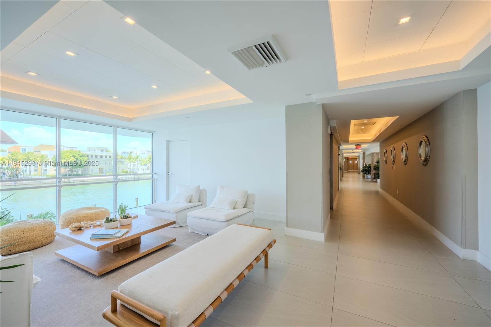 THE GRANDVIEW CONDO - Residential