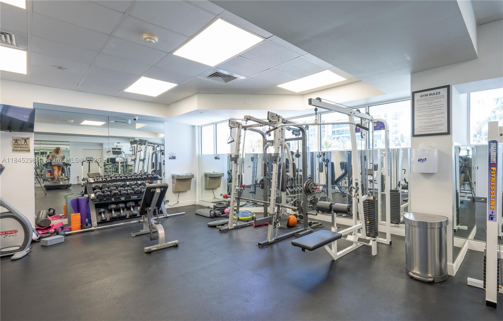 THE GRANDVIEW CONDO - Residential