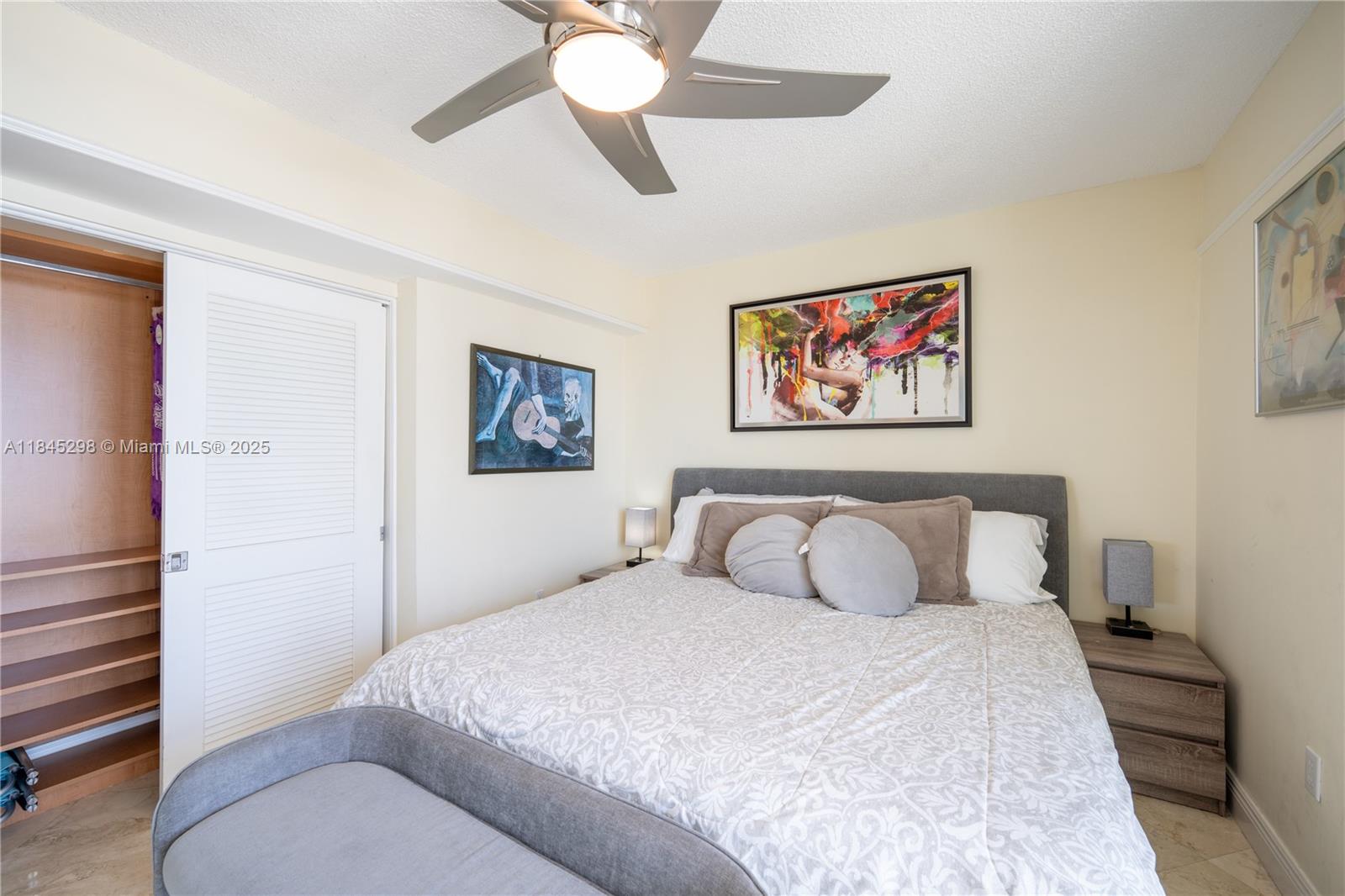 THE GRANDVIEW CONDO - Residential