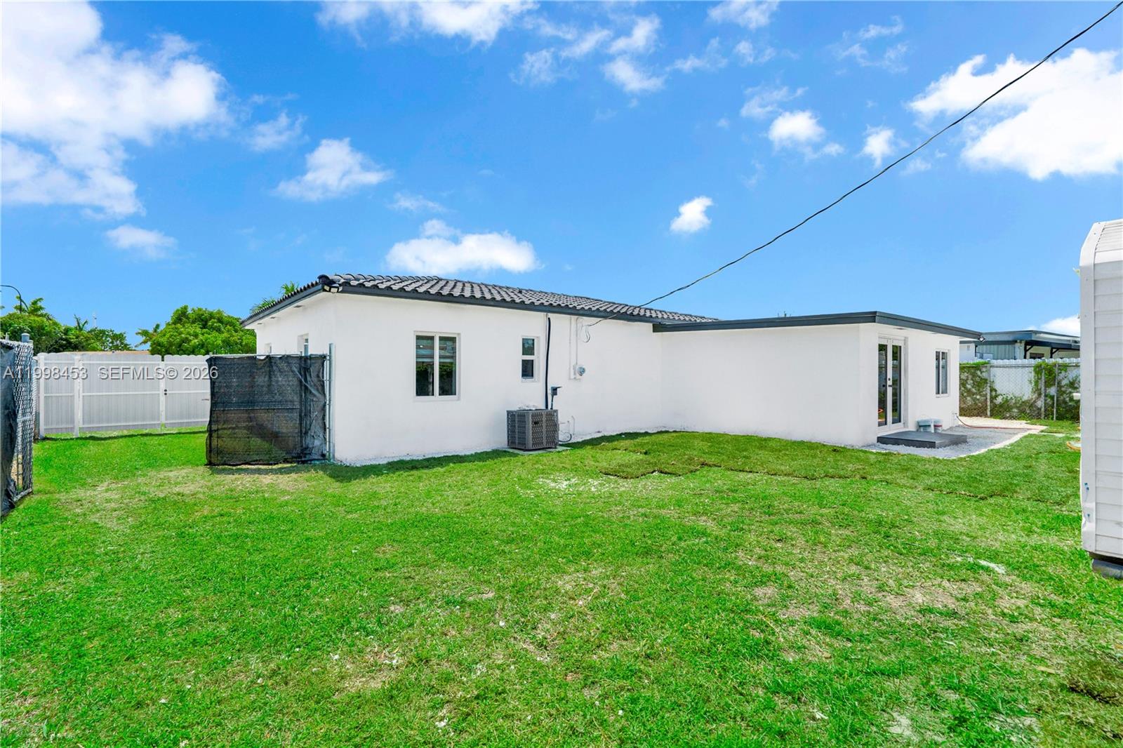 RICHMOND HEIGHTS - Residential