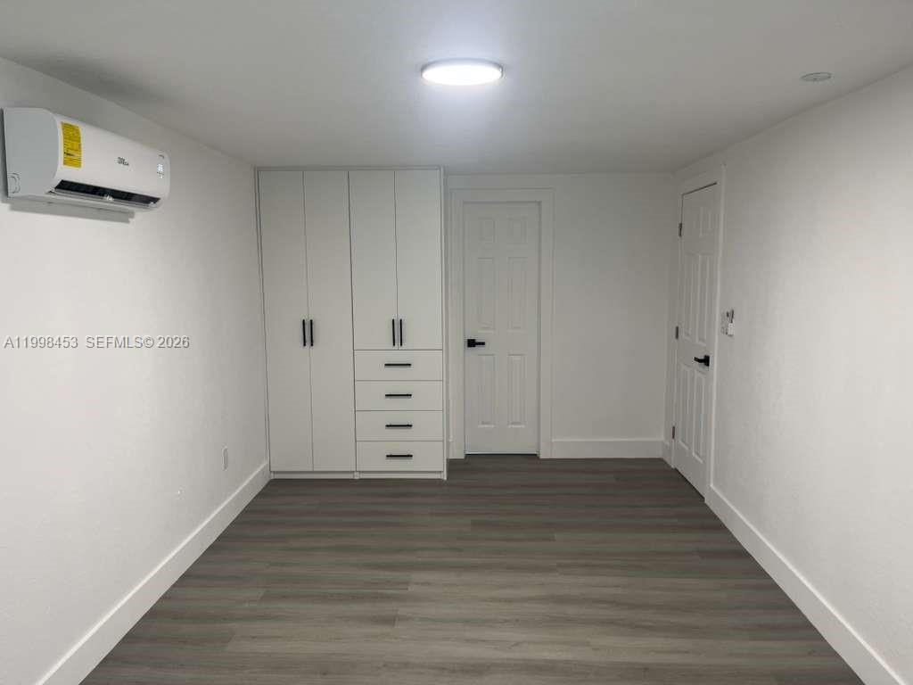 RICHMOND HEIGHTS - Residential