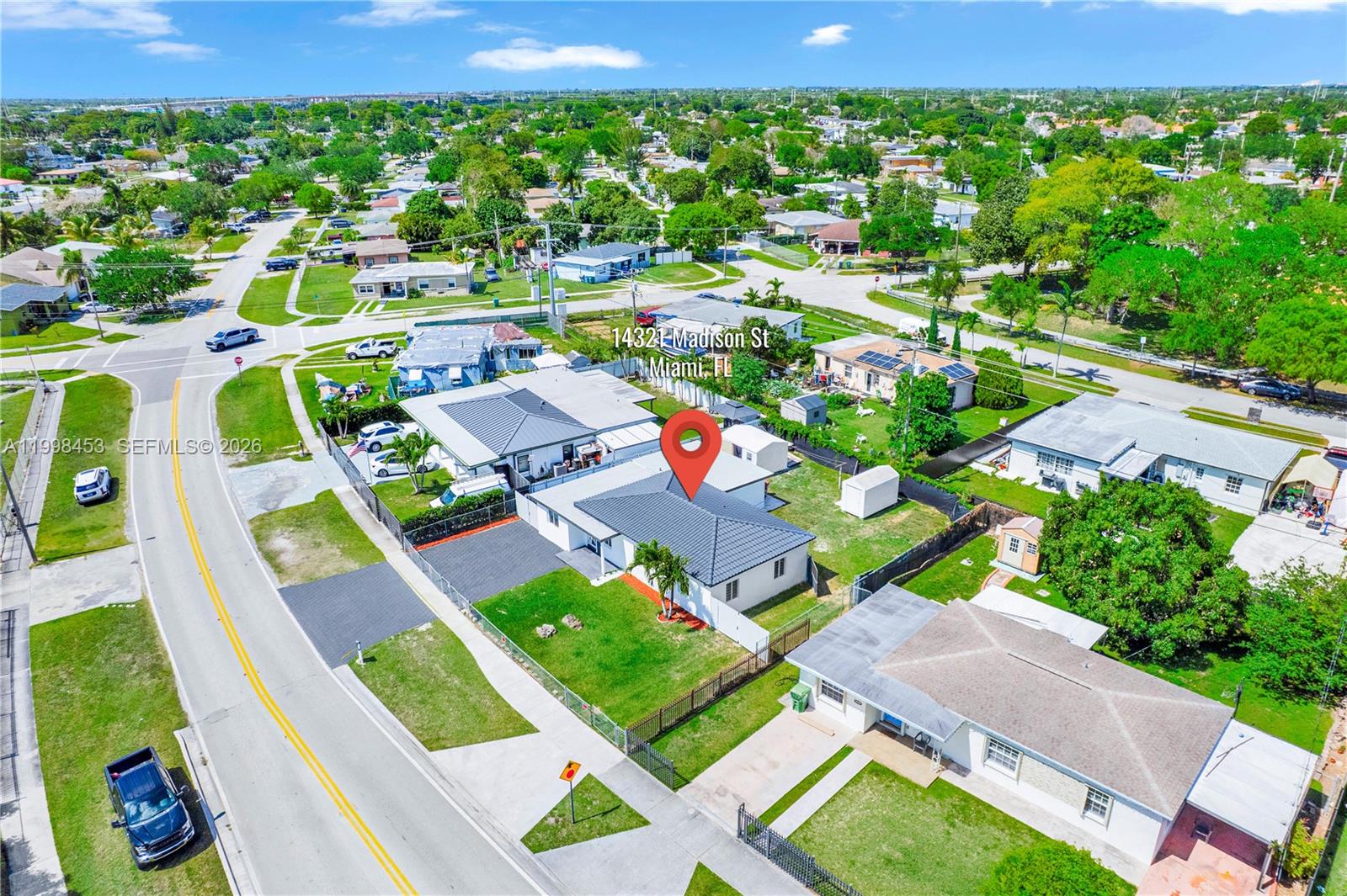 RICHMOND HEIGHTS - Residential